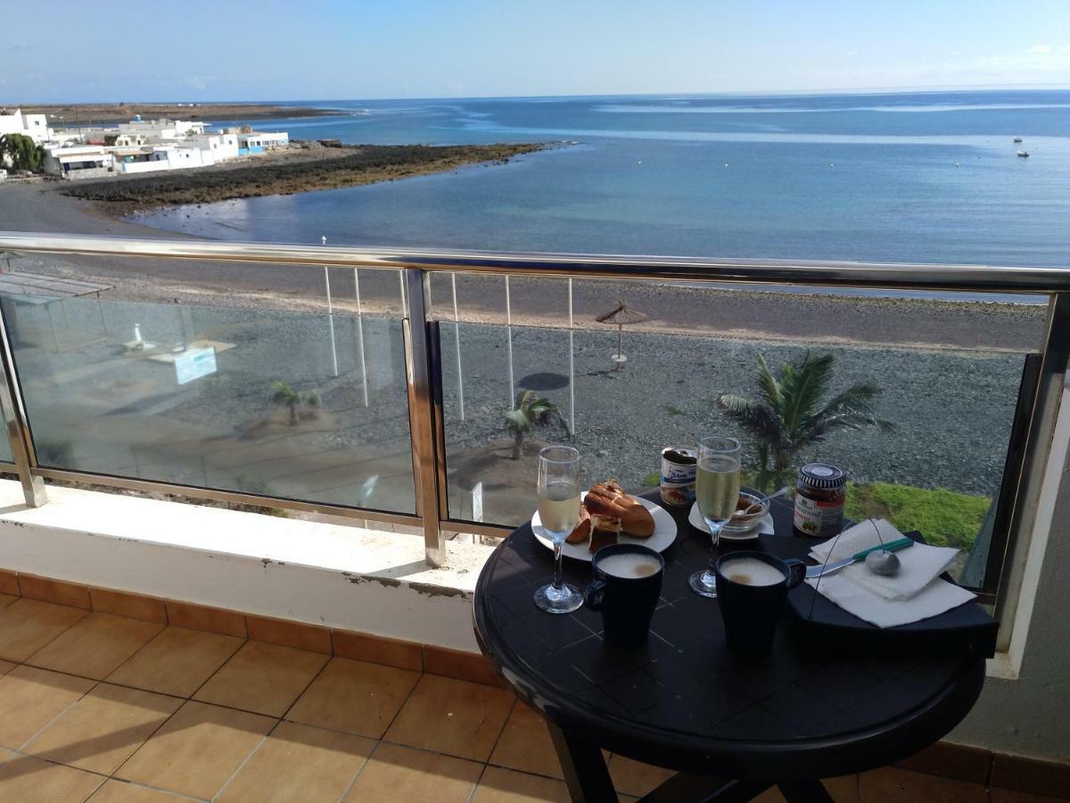 Ocean Front Apartment Tetir Εξωτερικό φωτογραφία