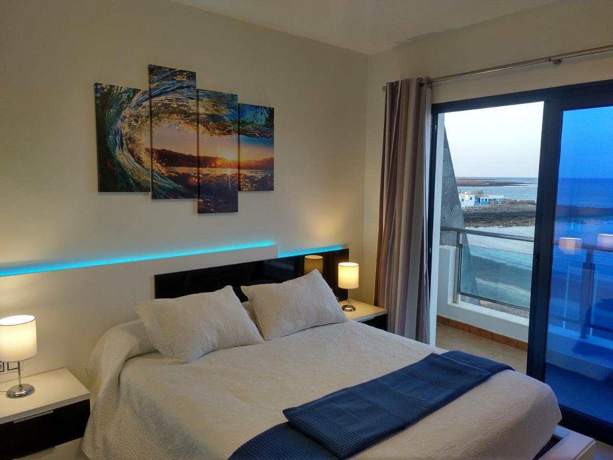 Ocean Front Apartment Tetir Εξωτερικό φωτογραφία